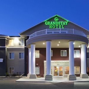 Grandstay Residential Suites Hotel - Eau Claire